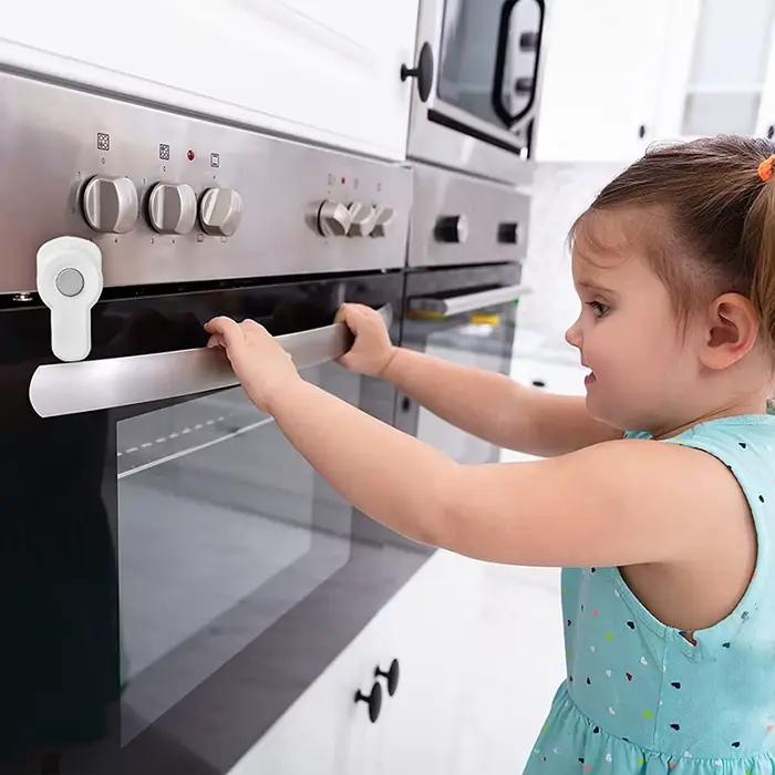 Serrure de porte de four pour bébé