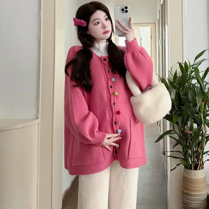 Manteau de maternité 2026 Printemps Automne Simple Doux Mignon Ample Confortable Coloré Pompons Avec