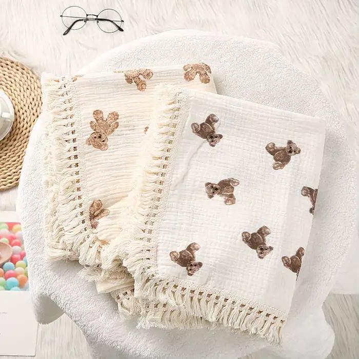 Couverture carrée en mousseline d'ours mignon pour bébé