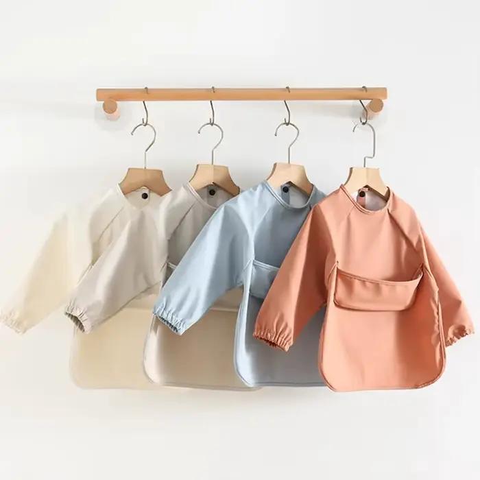 Tablier d'alimentation imperméable à manches longues pour bébé